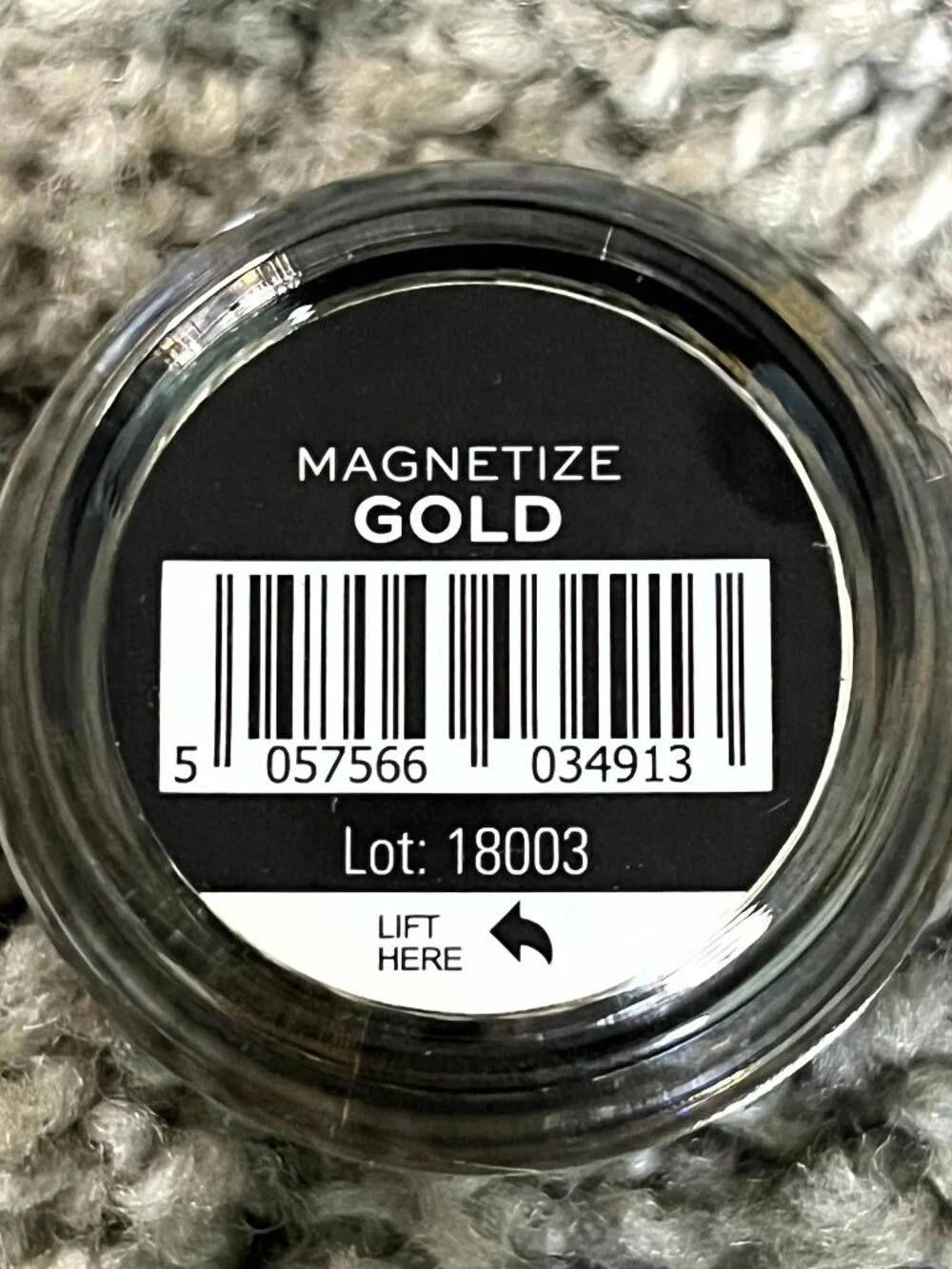 Makeup Revolution Mono Lidschatten Magnetize Eyeshadow Gold